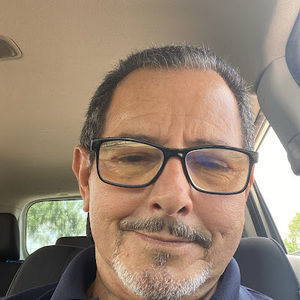 Meet your Posher, Jose